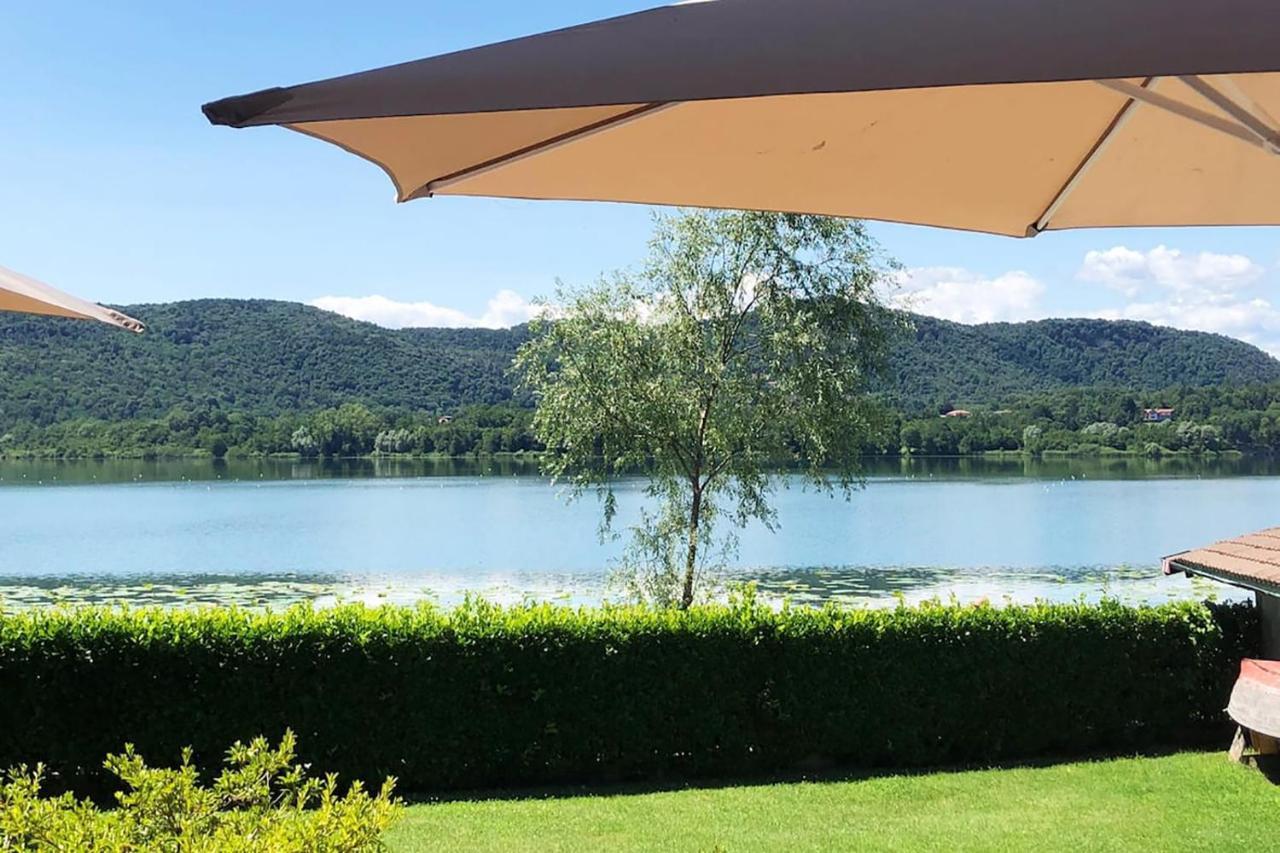 Casa Gaiani Villetta In Riva Al Lago Vista Mozzafiato Varano Borghi Екстер'єр фото