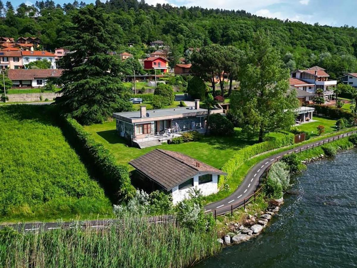 Casa Gaiani Villetta In Riva Al Lago Vista Mozzafiato Varano Borghi Екстер'єр фото